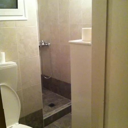 2 Bedroom Center Lägenhet *