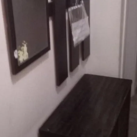 2 Bedroom Center *